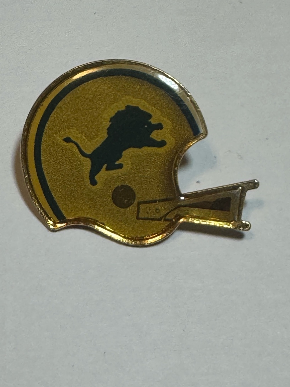 Detroit Lions Helmet Logo Vintage Enamel Pin/Badge/Lapel/Brooch- Football